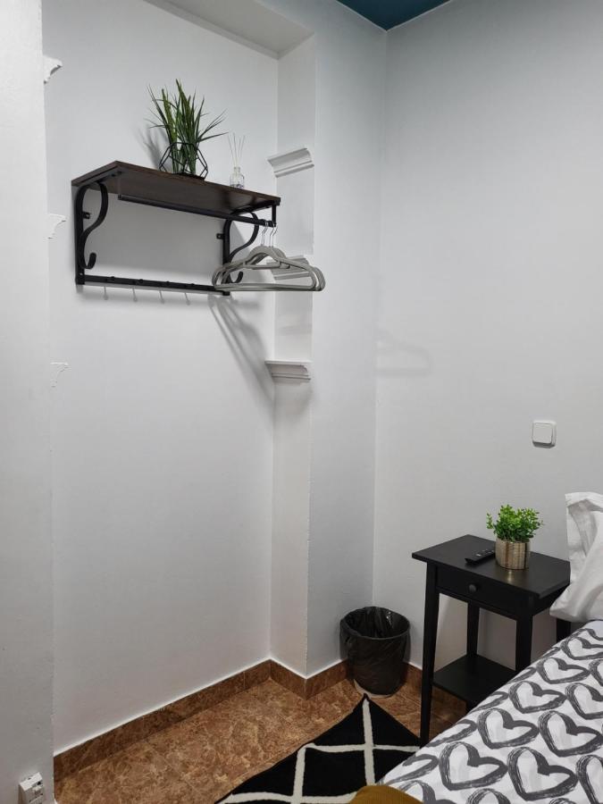 M-A Catrachos Rooms مدريد المظهر الخارجي الصورة