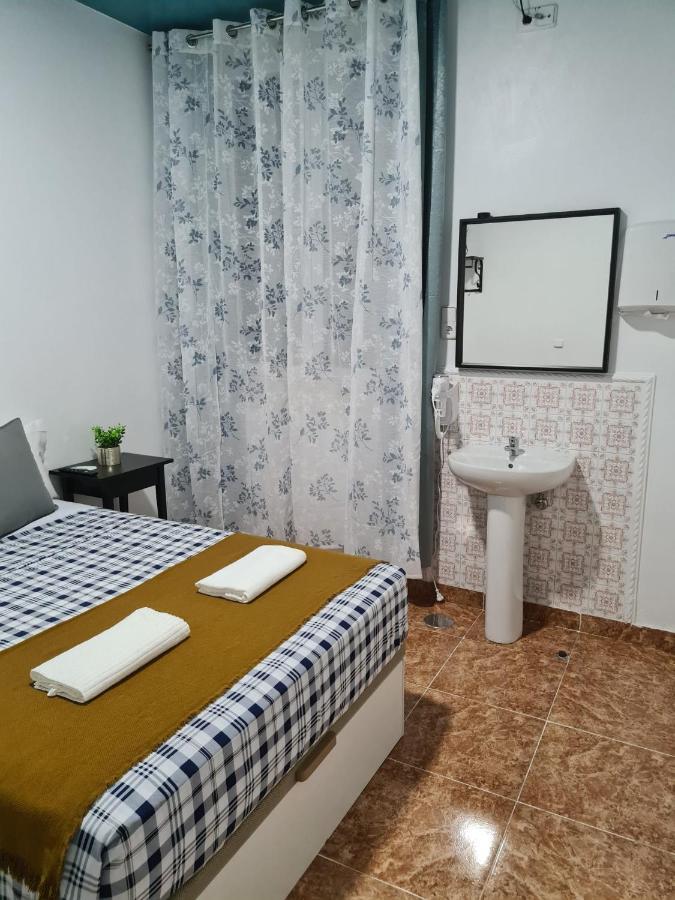 M-A Catrachos Rooms مدريد المظهر الخارجي الصورة