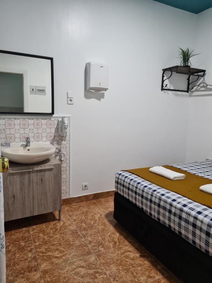 M-A Catrachos Rooms مدريد المظهر الخارجي الصورة