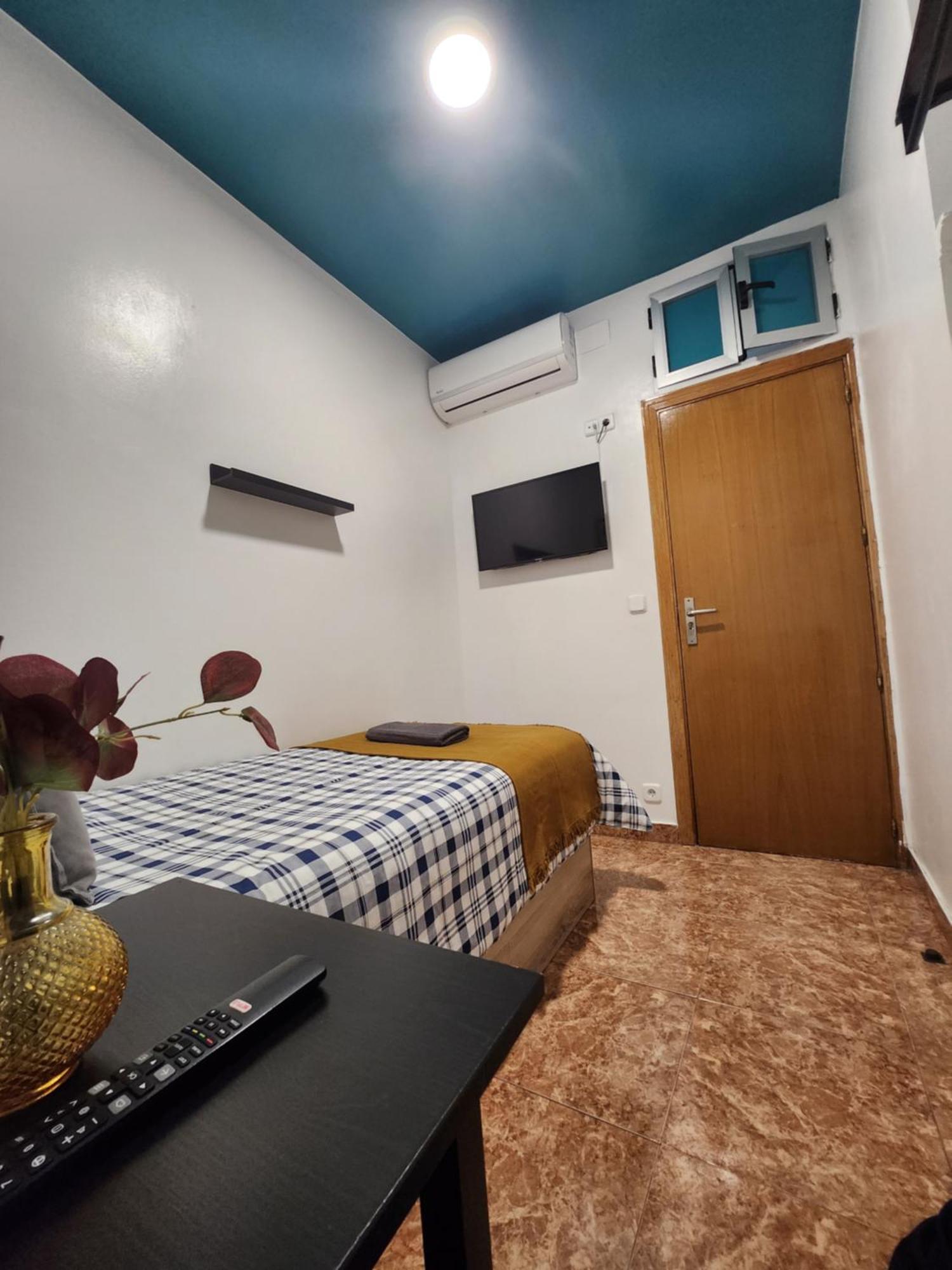 M-A Catrachos Rooms مدريد المظهر الخارجي الصورة